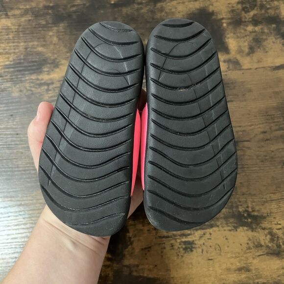 Nike Kawa Youth Slides Sandals Kids Girls Size 9C Pink & Black - Picture 5 of 10